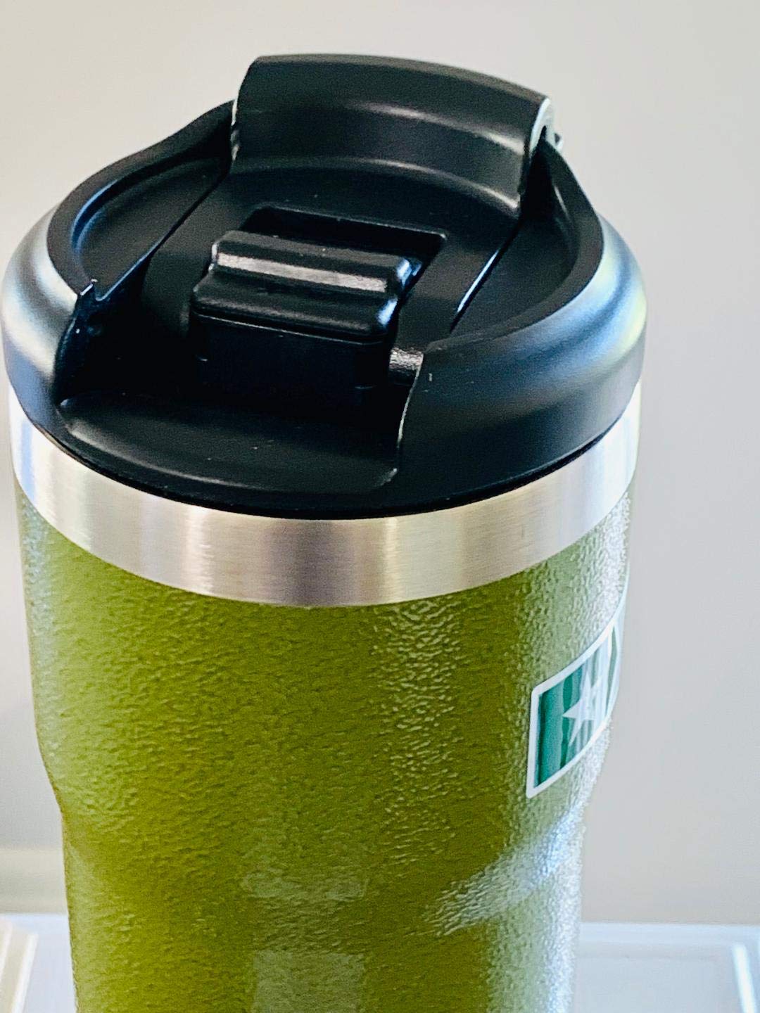 Double Walled Hammered Stainless Steel Tumbler With Handle B880620