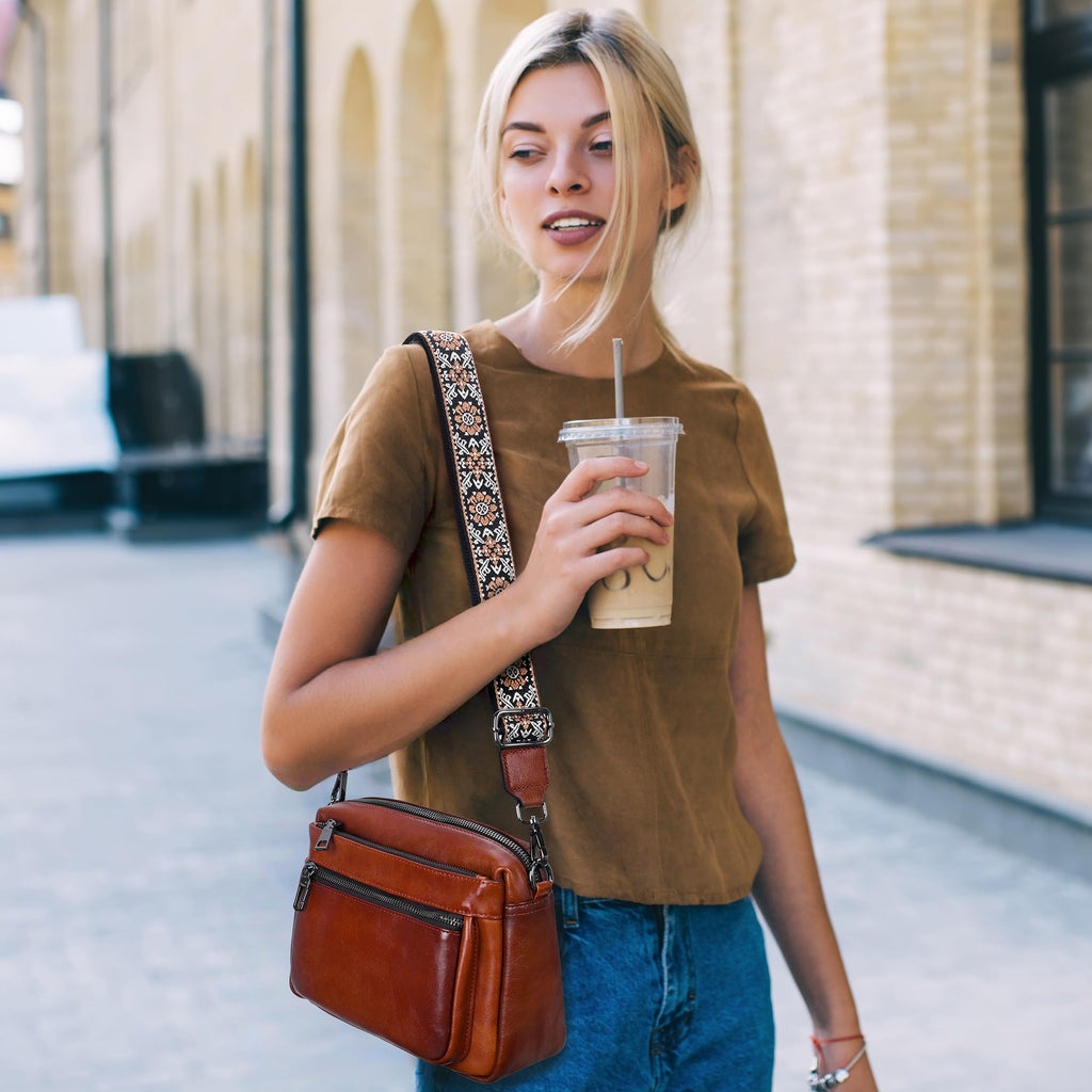 Leather Crossbody Bag Z419301